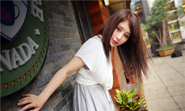 浚县想找一个女性生孩子给报酬-｛找个女人生孩子多少钱｝